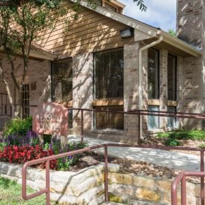 woods-of-elm-creek-exterior-5
